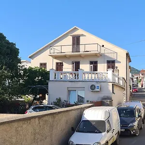 Apartments&rooms Mazuranic Novi Vinodolski